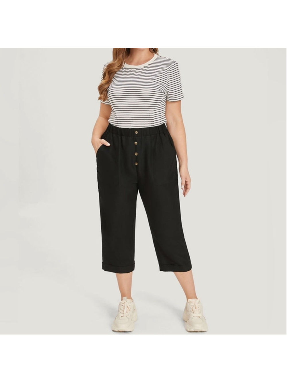 BloomChic Solid Pocket Button Detail Elastic Waist Crop Pants Size 18/20 New